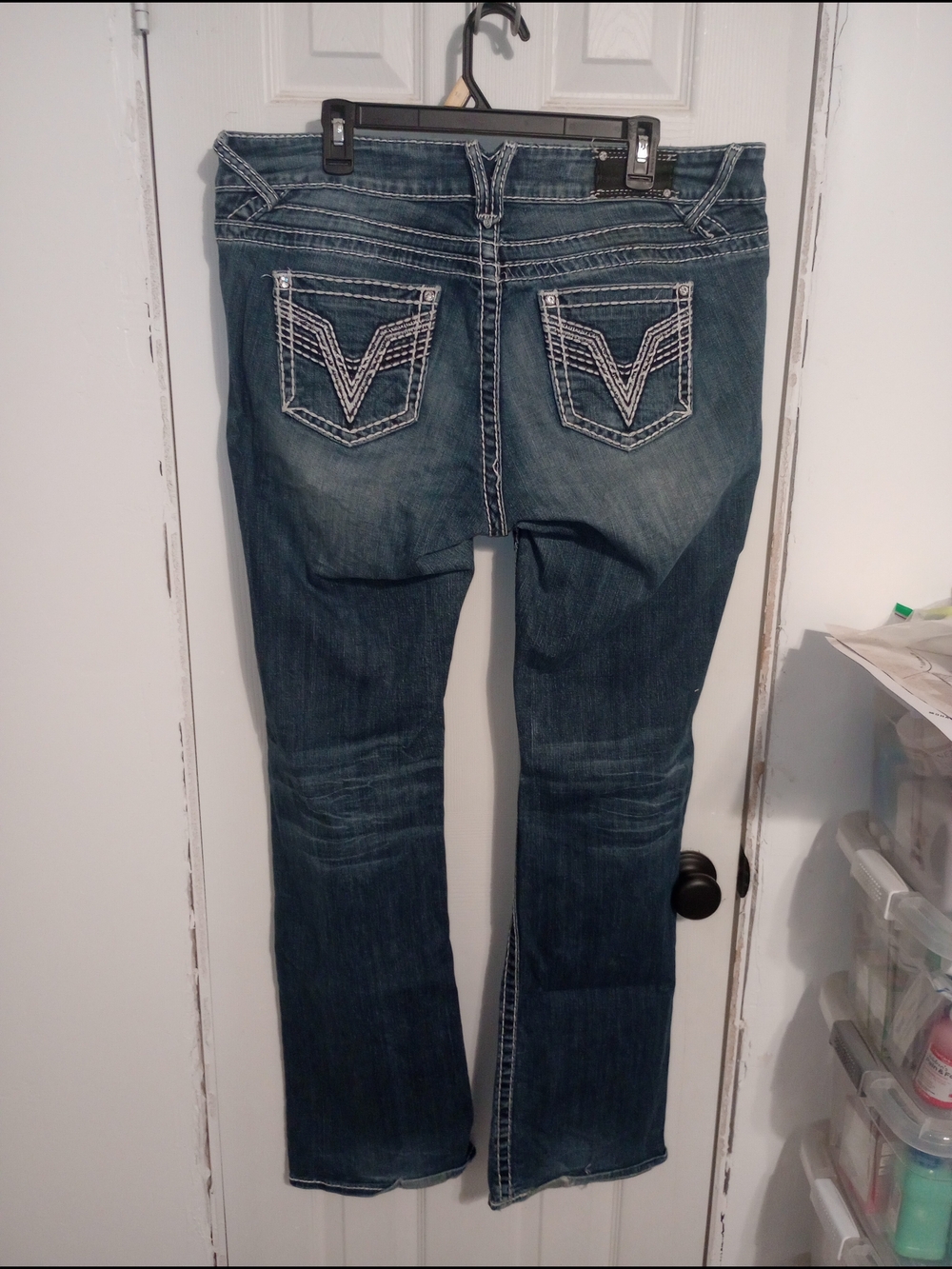 Vigoss Bootcut Jeans with Contrast Stitching in Blue